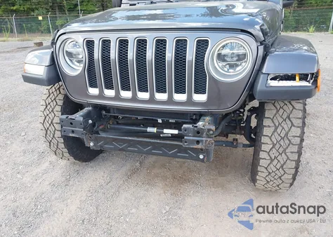 2018 Jeep Wrangler Unlimited Sahara 4X4 из США, поврежденный, VIN 1C4HJXEG9JW116987